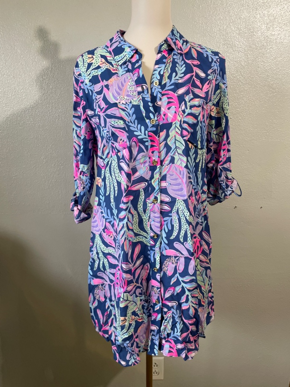 Lilly Pulitzer Shirt Dress Small Floral Roll Tab Sleeve Preppy Travel Tropical